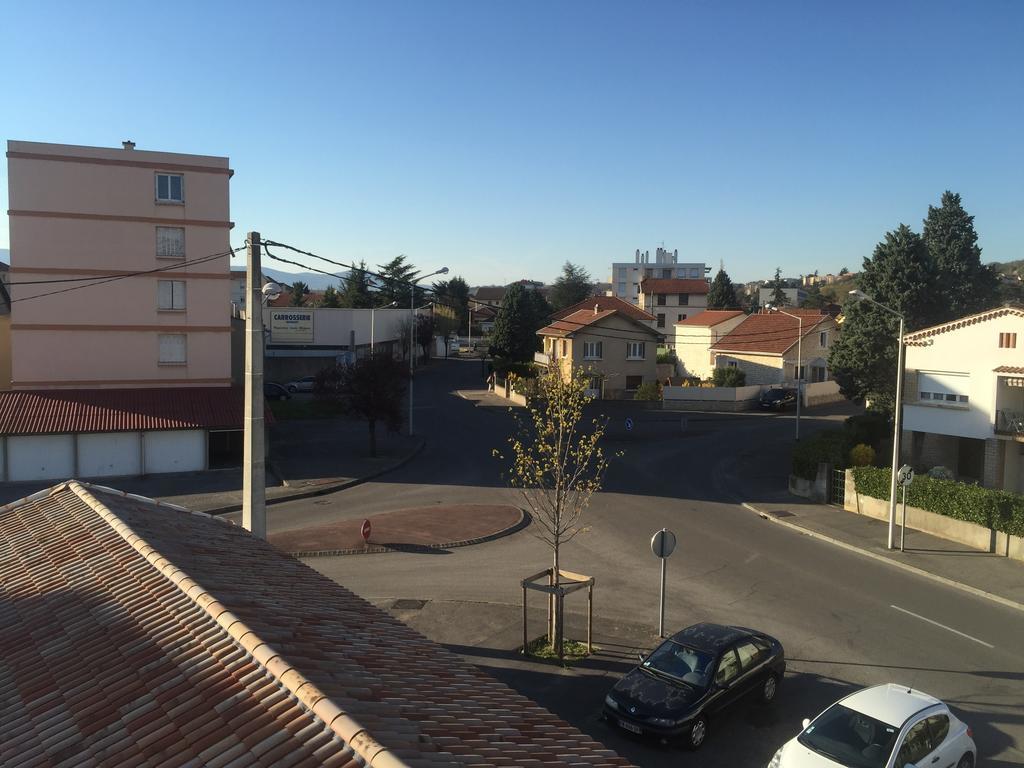 Le Logis Dauphinois Hotel Roussillon  Exterior foto