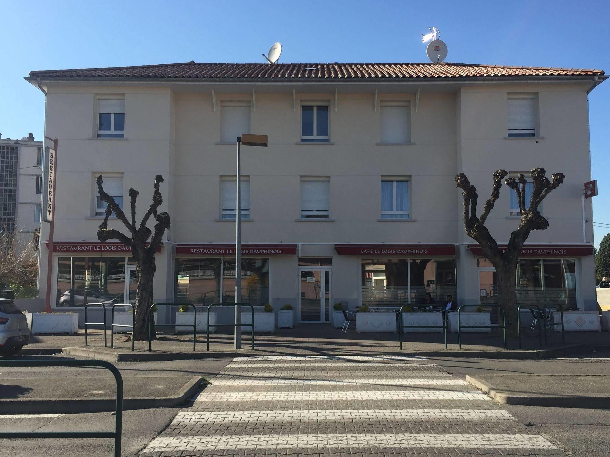 Le Logis Dauphinois Hotel Roussillon  Exterior foto